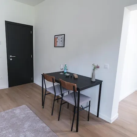 Private In Shared 7br Aprt, With Wifi Near Center * Gand